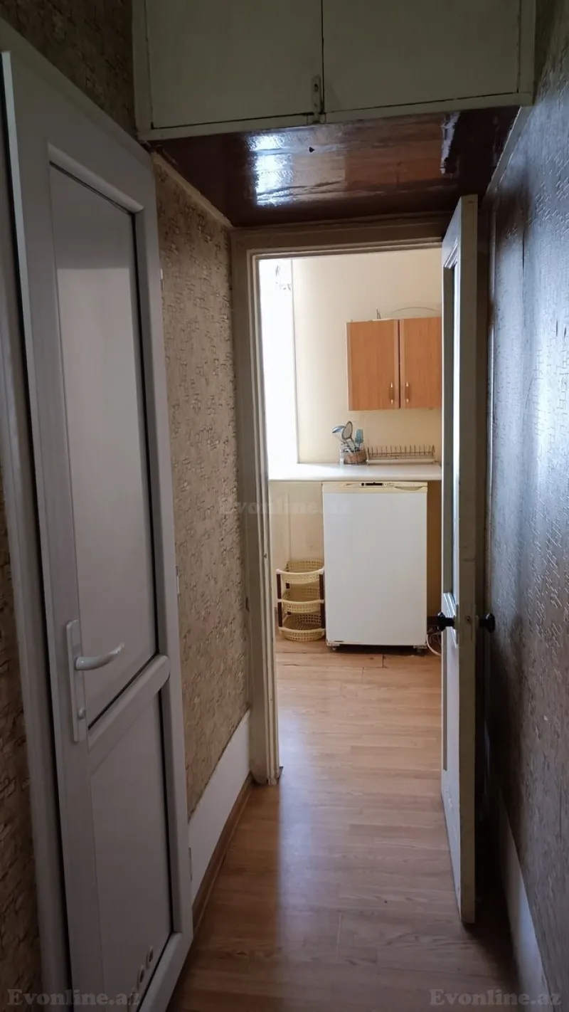 Satılır 2 otaqlı Mənzil Köhnə tikili 437 m² 8-ci kilometr - şəkil 9
