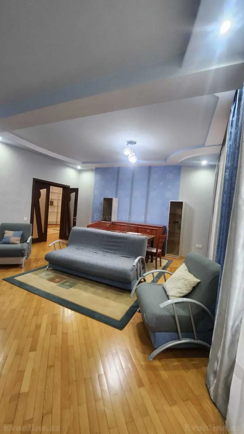 Kirayə verilir 5 otaqlı Mənzil Yeni tikili 200 m² Gənclik m. - şəkil 4