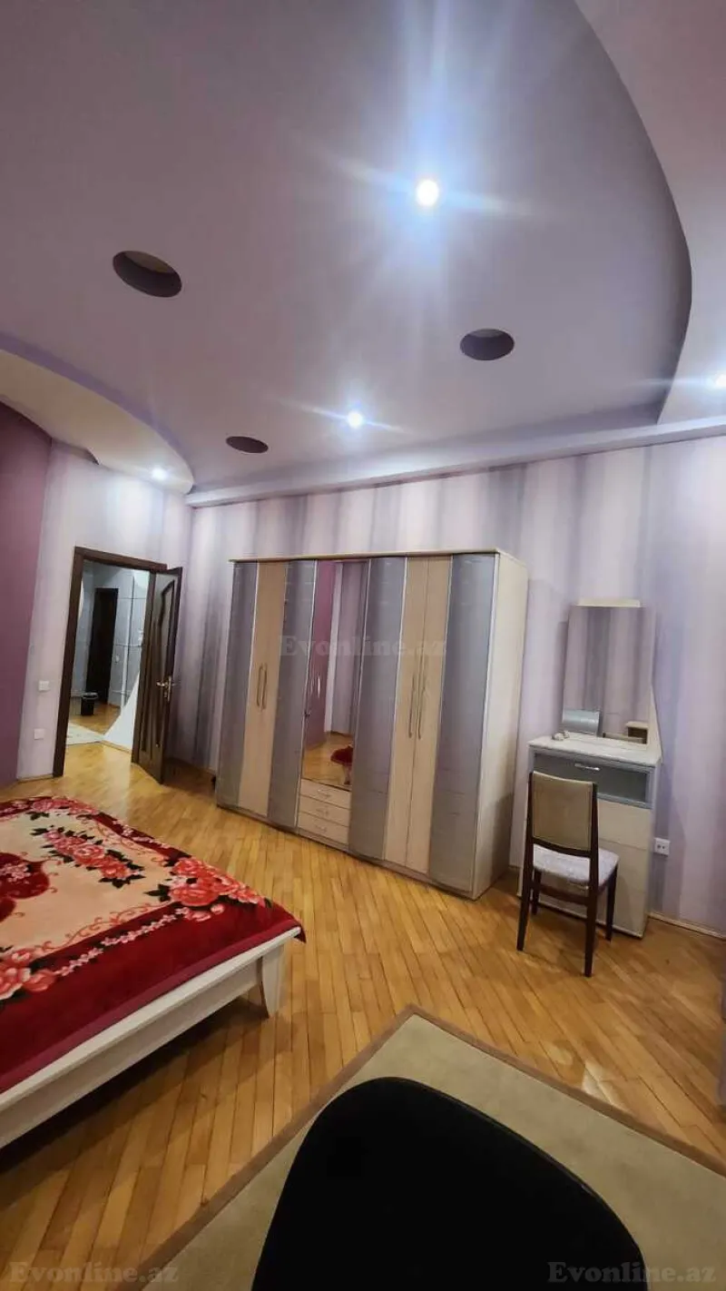 Kirayə verilir 5 otaqlı Mənzil Yeni tikili 200 m² Gənclik m. - şəkil 16