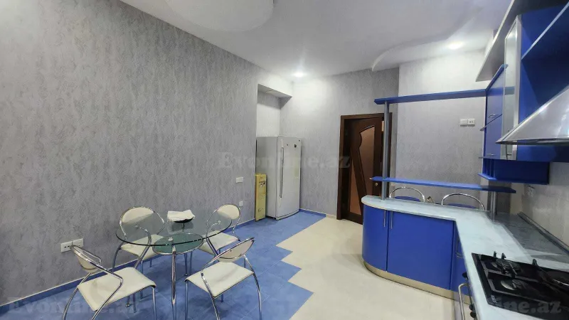 Kirayə verilir 5 otaqlı Mənzil Yeni tikili 200 m² Gənclik m. - şəkil 23