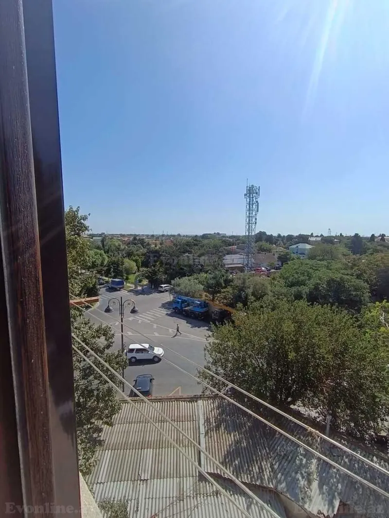 Satılır 4 otaqlı Mənzil Köhnə tikili 75 m² Əmircan - şəkil 12