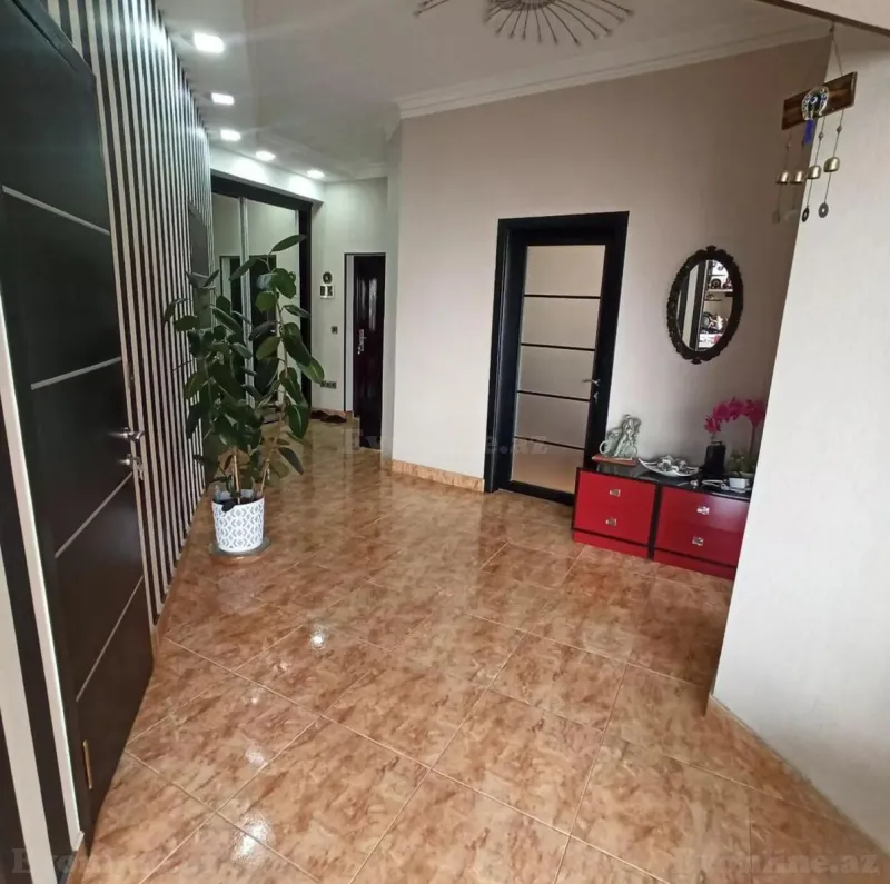 Satılır 2 otaqlı Mənzil Yeni tikili 70 m² Nizami m. - şəkil 2