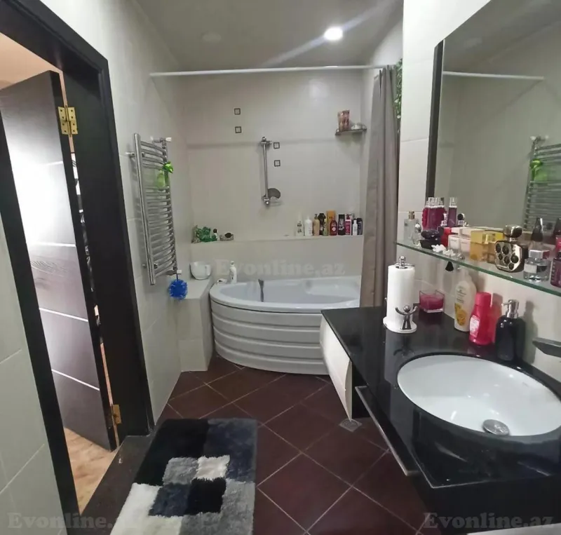 Satılır 2 otaqlı Mənzil Yeni tikili 70 m² Nizami m. - şəkil 11