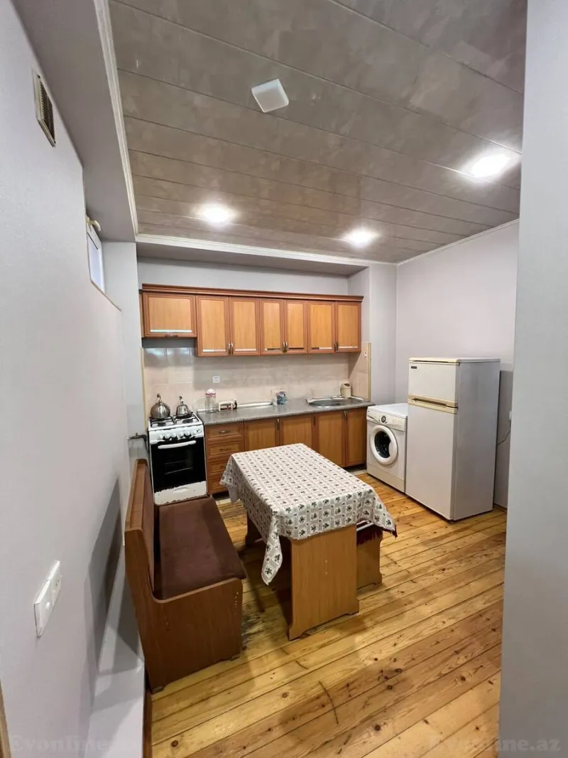 Kirayə verilir 2 otaqlı Mənzil Köhnə tikili 80 m² 28 May m. - şəkil 5