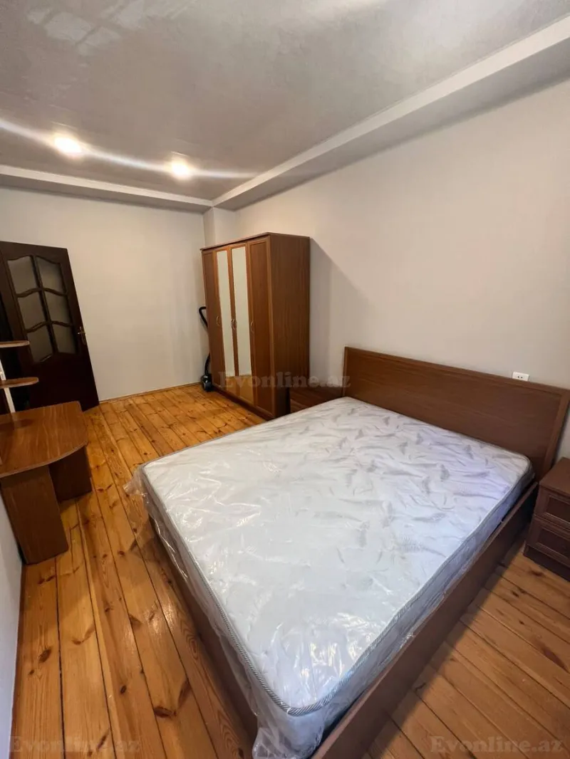 Kirayə verilir 2 otaqlı Mənzil Köhnə tikili 80 m² 28 May m. - şəkil 11