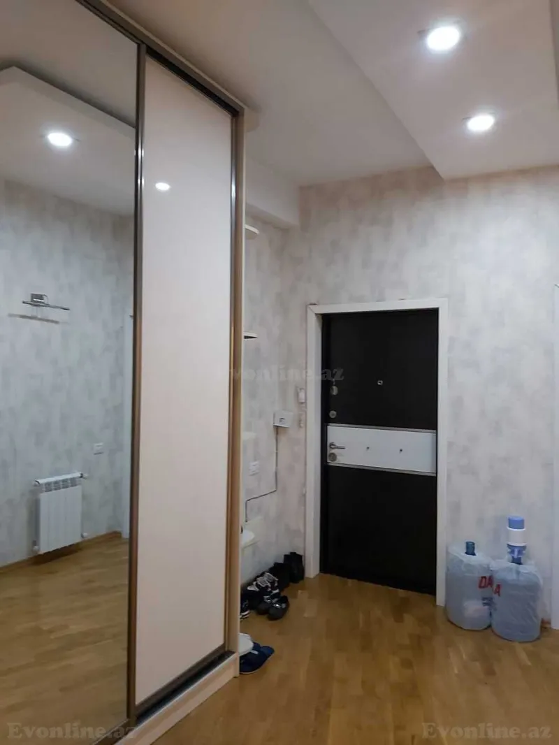 Kirayə verilir 2 otaqlı Mənzil Yeni tikili 80 m² İnşaatçılar m. - şəkil 8