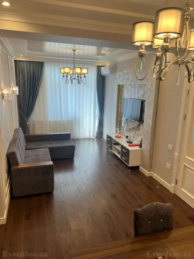 Kirayə verilir 2 otaqlı Mənzil Yeni tikili 95 m² Gənclik m.