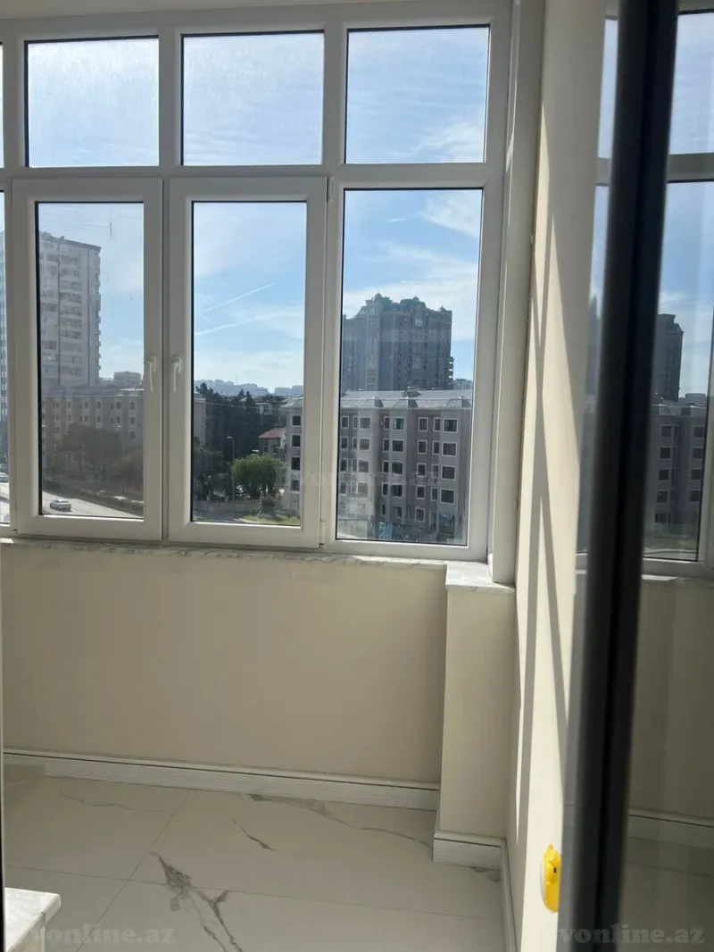 Kirayə verilir 2 otaqlı Mənzil Yeni tikili 95 m² Gənclik m. - şəkil 14