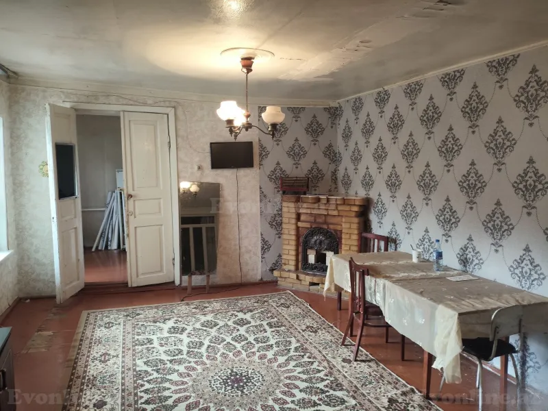 3 otaqlı Həyət evi 75 m² Xutor Kirayə verilir
