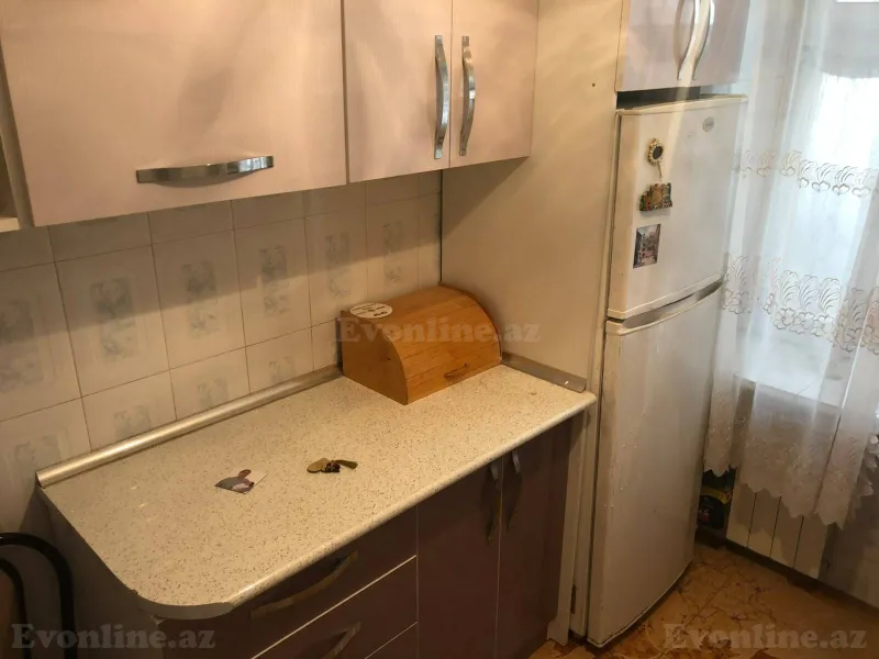 Kirayə verilir 3 otaqlı Mənzil Köhnə tikili 70 m² Qara Qarayev m. - şəkil 7
