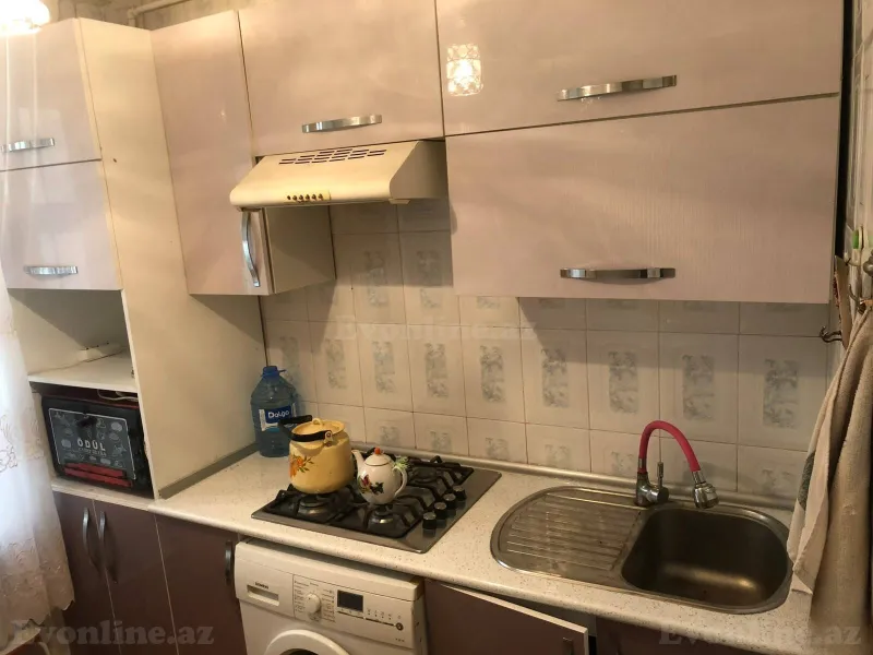 Kirayə verilir 3 otaqlı Mənzil Köhnə tikili 70 m² Qara Qarayev m. - şəkil 8