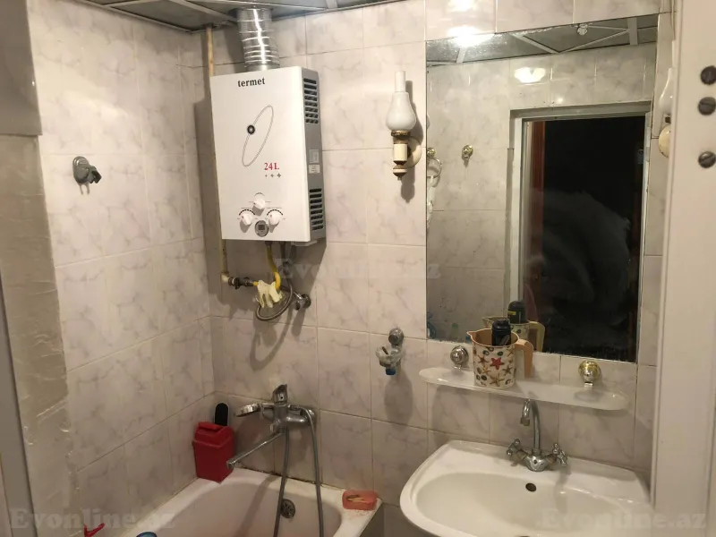 Kirayə verilir 3 otaqlı Mənzil Köhnə tikili 70 m² Qara Qarayev m. - şəkil 9