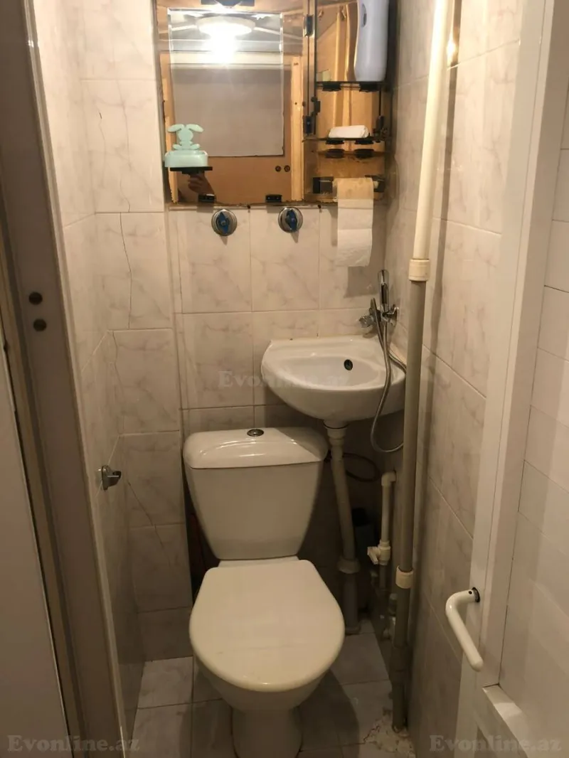 Kirayə verilir 3 otaqlı Mənzil Köhnə tikili 70 m² Qara Qarayev m. - şəkil 10