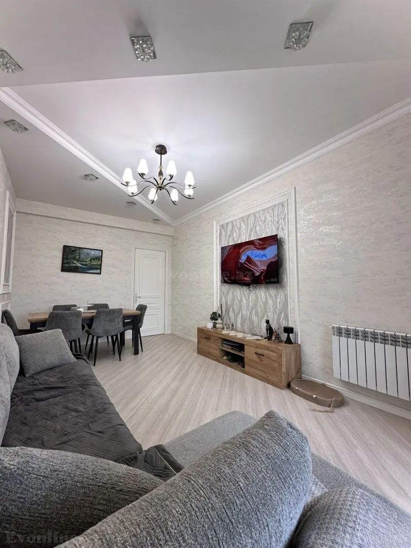 Satılır 3 otaqlı Mənzil Yeni tikili 90 m² 20 Yanvar m. - şəkil 8