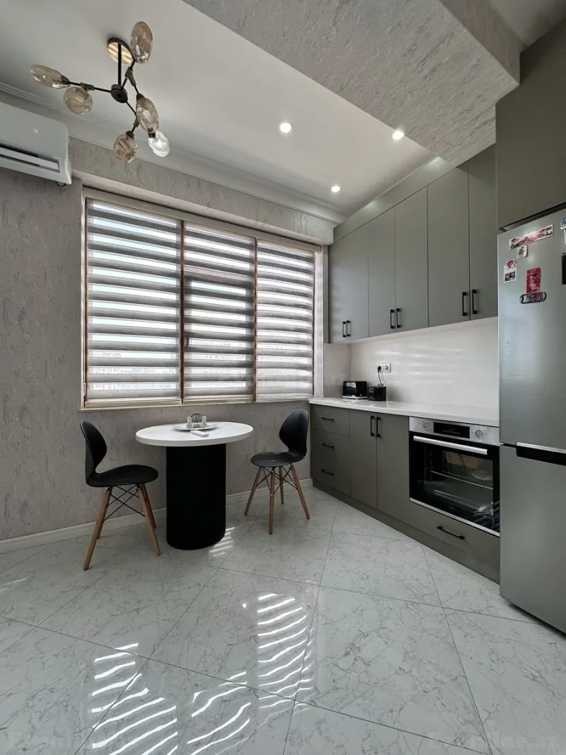 Satılır 3 otaqlı Mənzil Yeni tikili 90 m² 20 Yanvar m. - şəkil 11