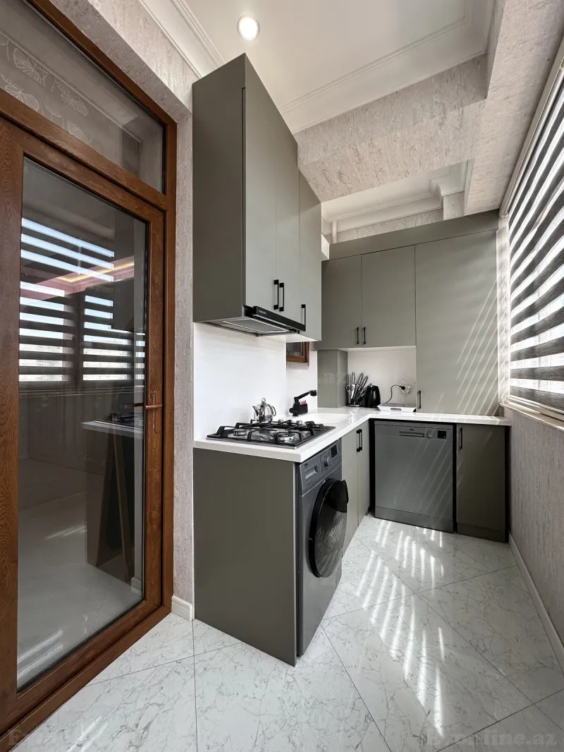 Satılır 3 otaqlı Mənzil Yeni tikili 90 m² 20 Yanvar m. - şəkil 12