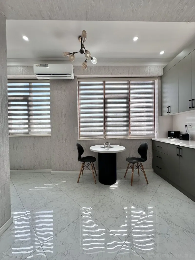 Satılır 3 otaqlı Mənzil Yeni tikili 90 m² 20 Yanvar m. - şəkil 13