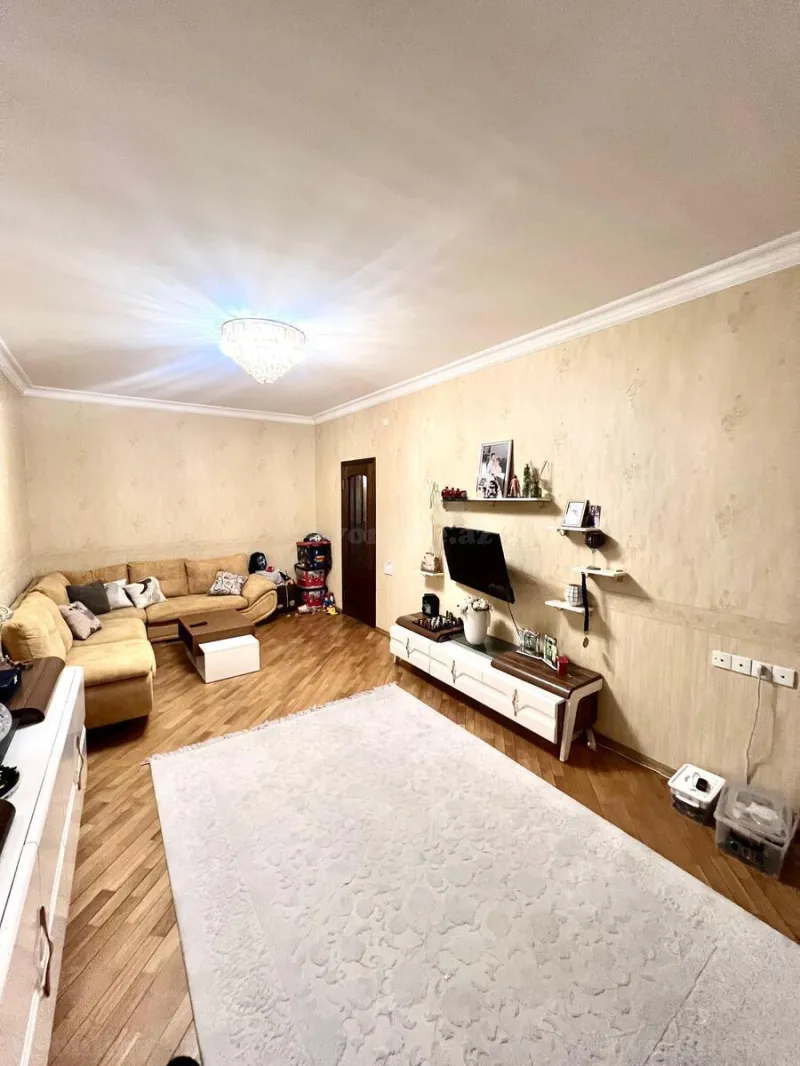 Satılır 2 otaqlı Mənzil Yeni tikili 90 m² 8 Noyabr m. - şəkil 2