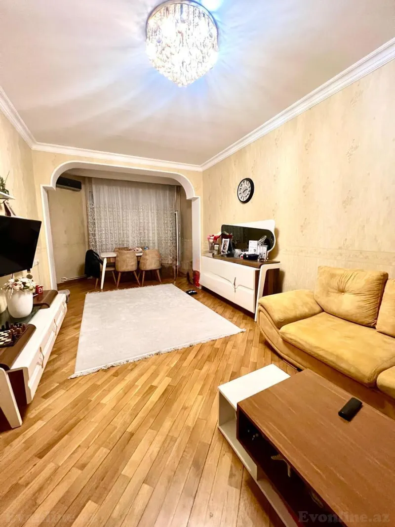 Satılır 2 otaqlı Mənzil Yeni tikili 90 m² 8 Noyabr m. - şəkil 3