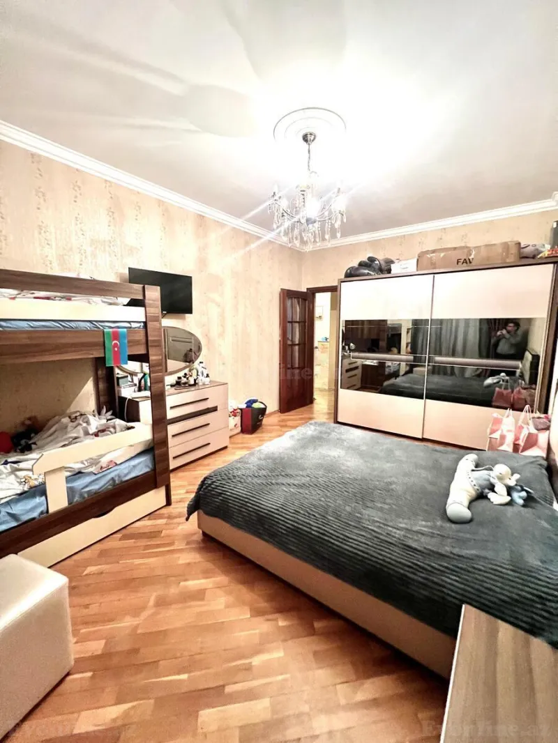 Satılır 2 otaqlı Mənzil Yeni tikili 90 m² 8 Noyabr m. - şəkil 7