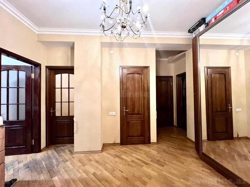 Satılır 2 otaqlı Mənzil Yeni tikili 90 m² 8 Noyabr m. - şəkil 8