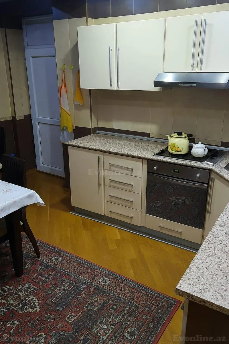 Satılır 3 otaqlı Mənzil Yeni tikili 110 m² İnşaatçılar m. - şəkil 10