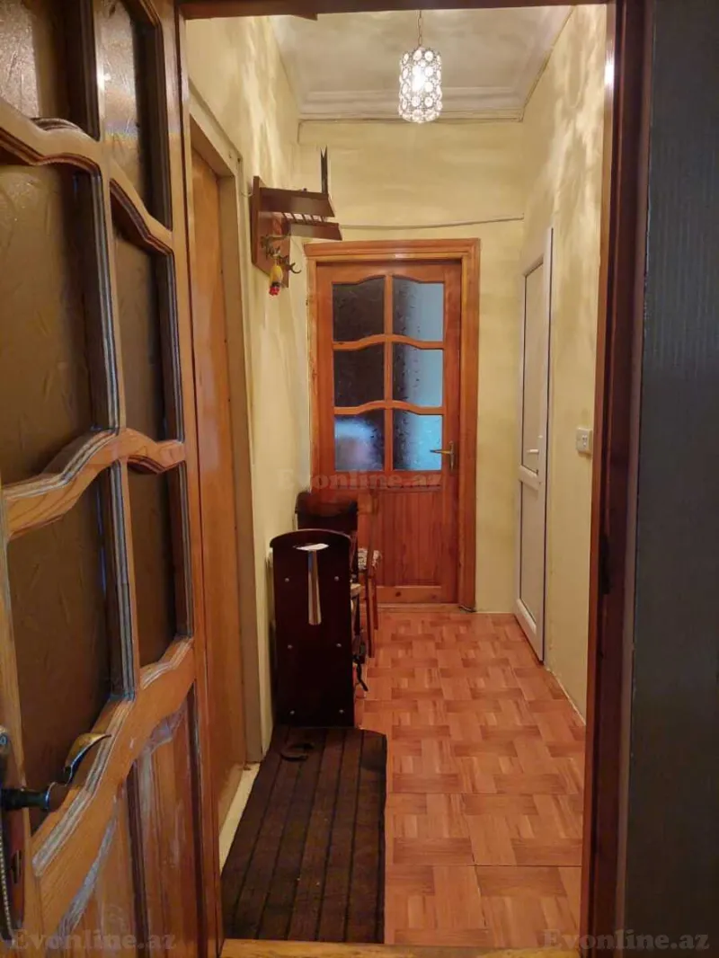 Kirayə verilir 2 otaqlı Mənzil Köhnə tikili 55 m² Memar Əcəmi m. - şəkil 5
