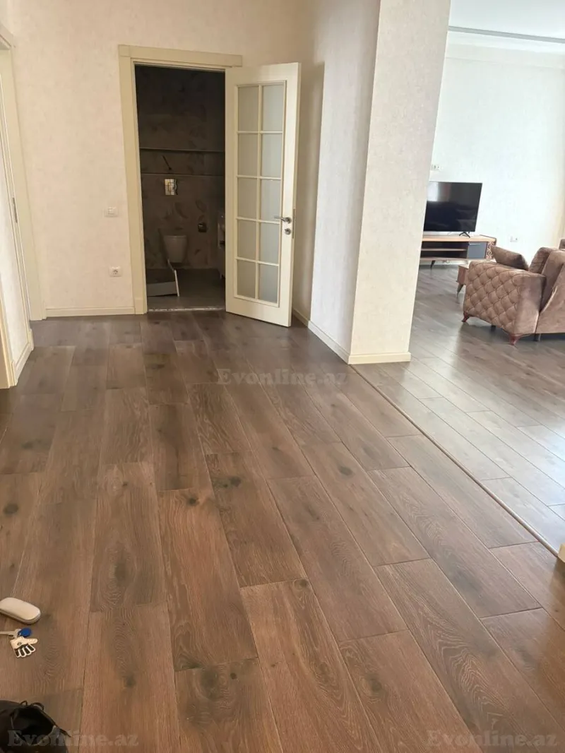 Kirayə verilir 3 otaqlı Mənzil Yeni tikili 133 m² Ağ şəhər - şəkil 6