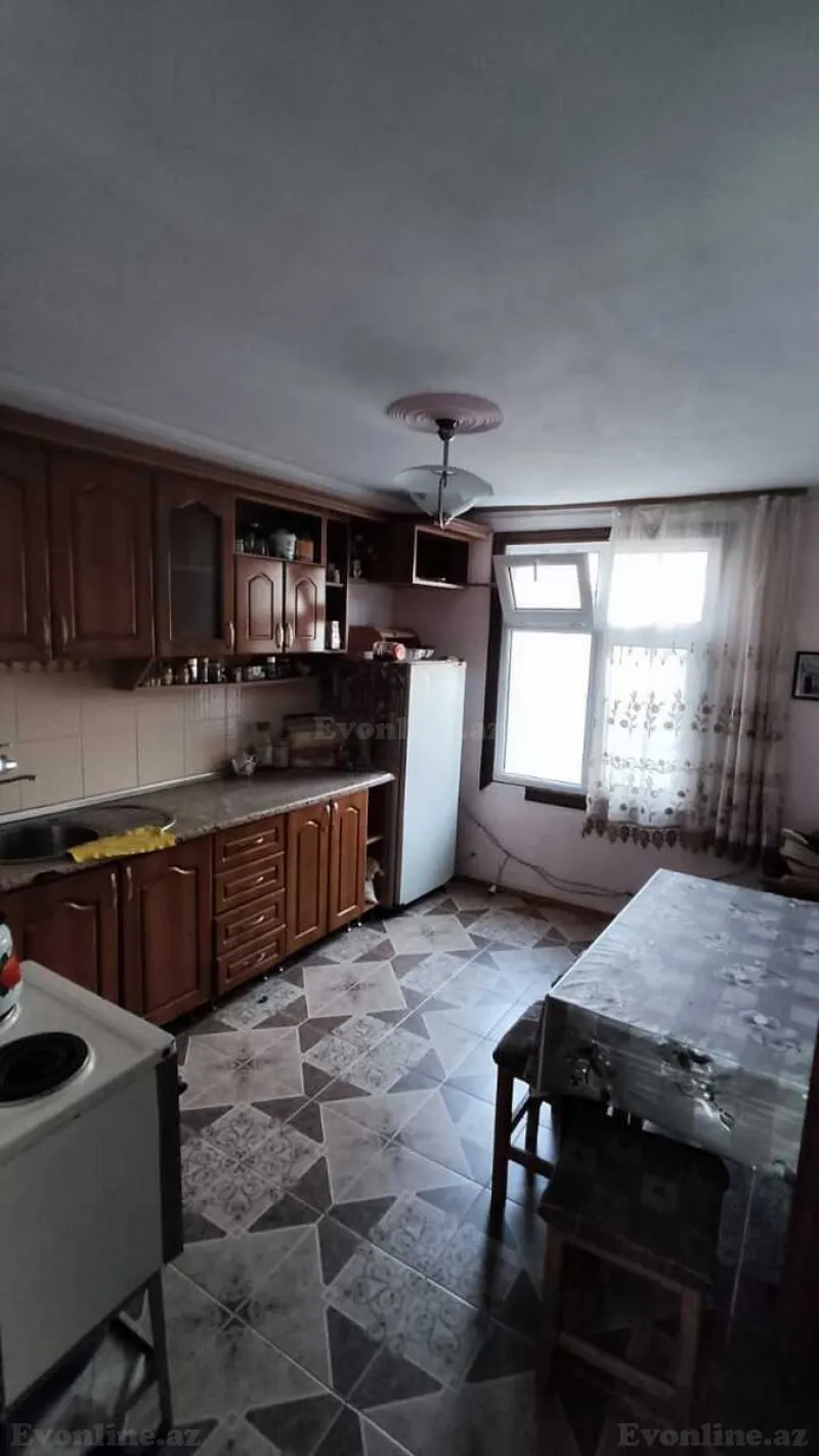 Satılır 6 otaqlı Həyət evi 200 m² Hövsan - şəkil 2