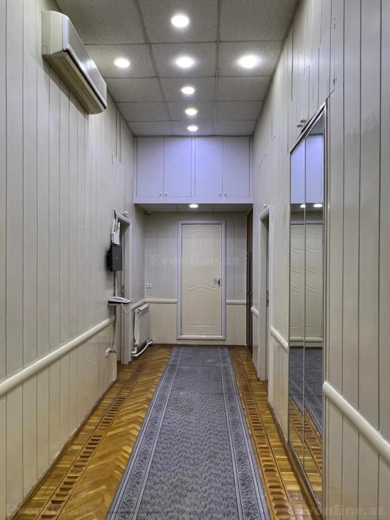 Kirayə verilir 3 otaqlı Mənzil Köhnə tikili 80 m² Sahil m. - şəkil 3