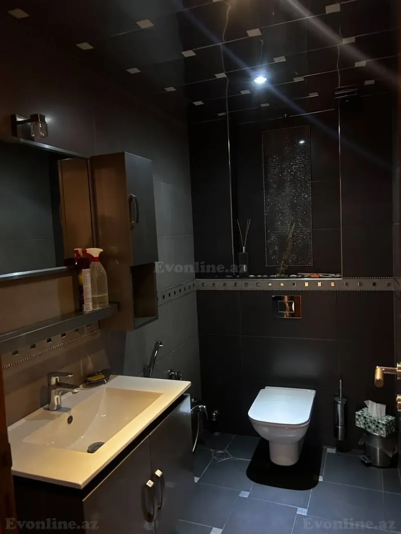 Kirayə verilir 4 otaqlı Mənzil Yeni tikili 150 m² Xətai r. - şəkil 11