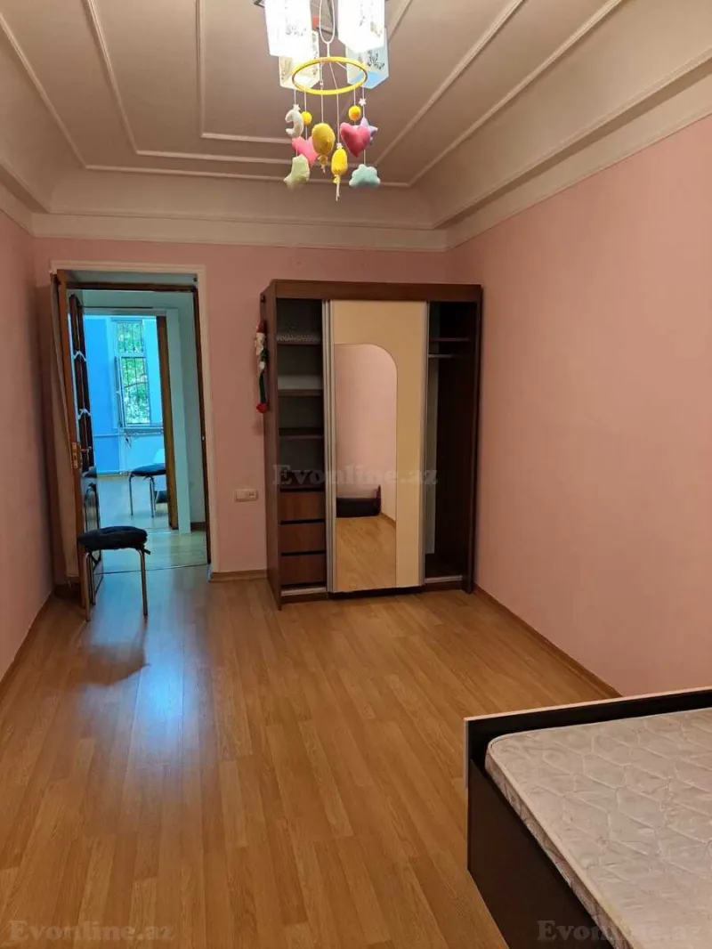 Kirayə verilir 3 otaqlı Mənzil Köhnə tikili 70 m² Elmlər Akademiyası m. - şəkil 6