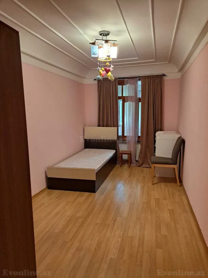 Kirayə verilir 3 otaqlı Mənzil Köhnə tikili 70 m² Elmlər Akademiyası m. - şəkil 7