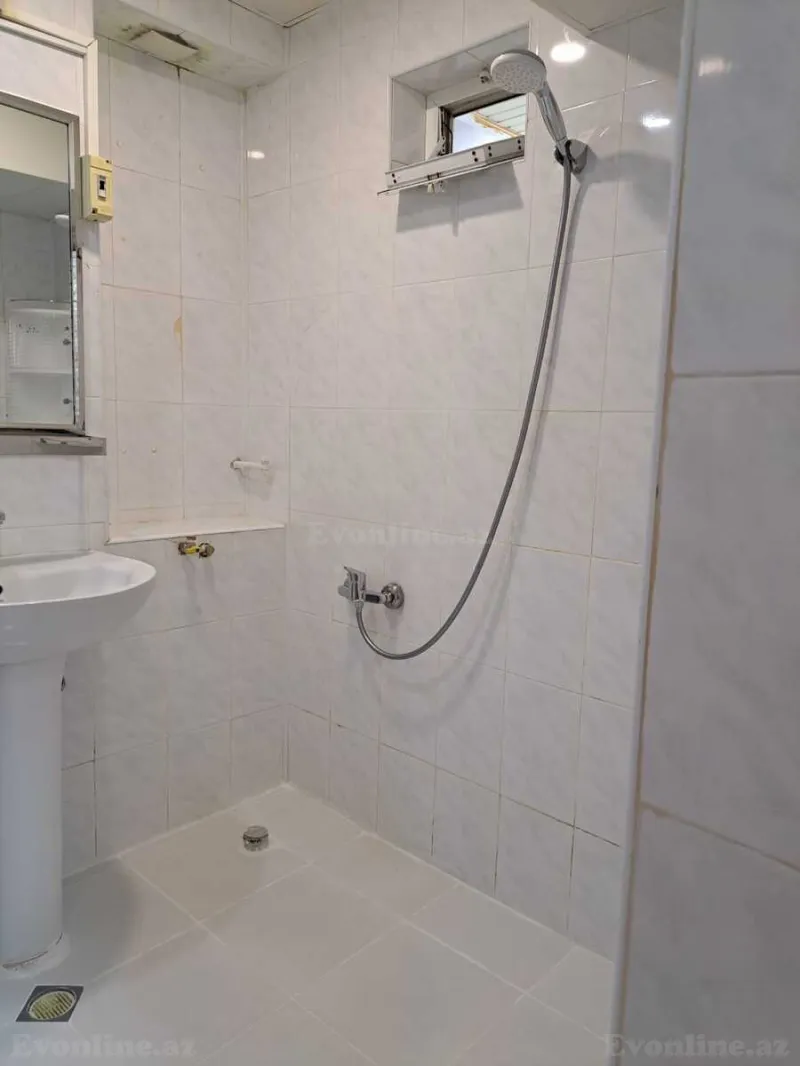 Kirayə verilir 3 otaqlı Mənzil Köhnə tikili 70 m² Elmlər Akademiyası m. - şəkil 18