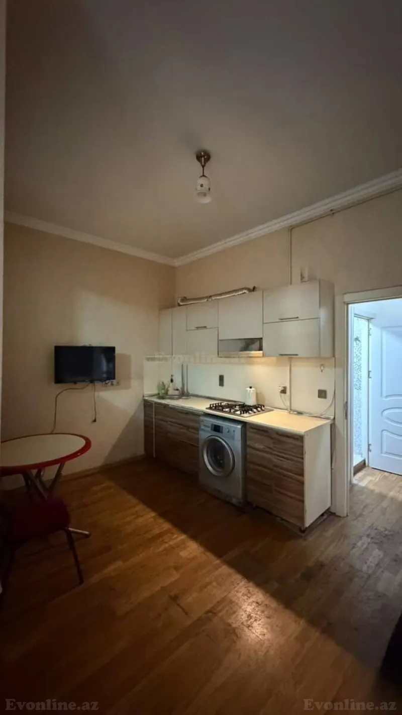 Satılır 2 otaqlı Mənzil Yeni tikili 40 m² Koroğlu m. - şəkil 2