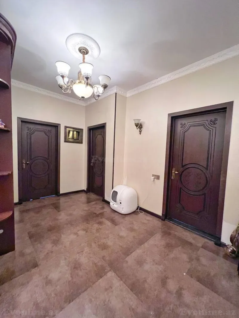 Satılır 3 otaqlı Mənzil Yeni tikili 107 m² İnşaatçılar m. - şəkil 6