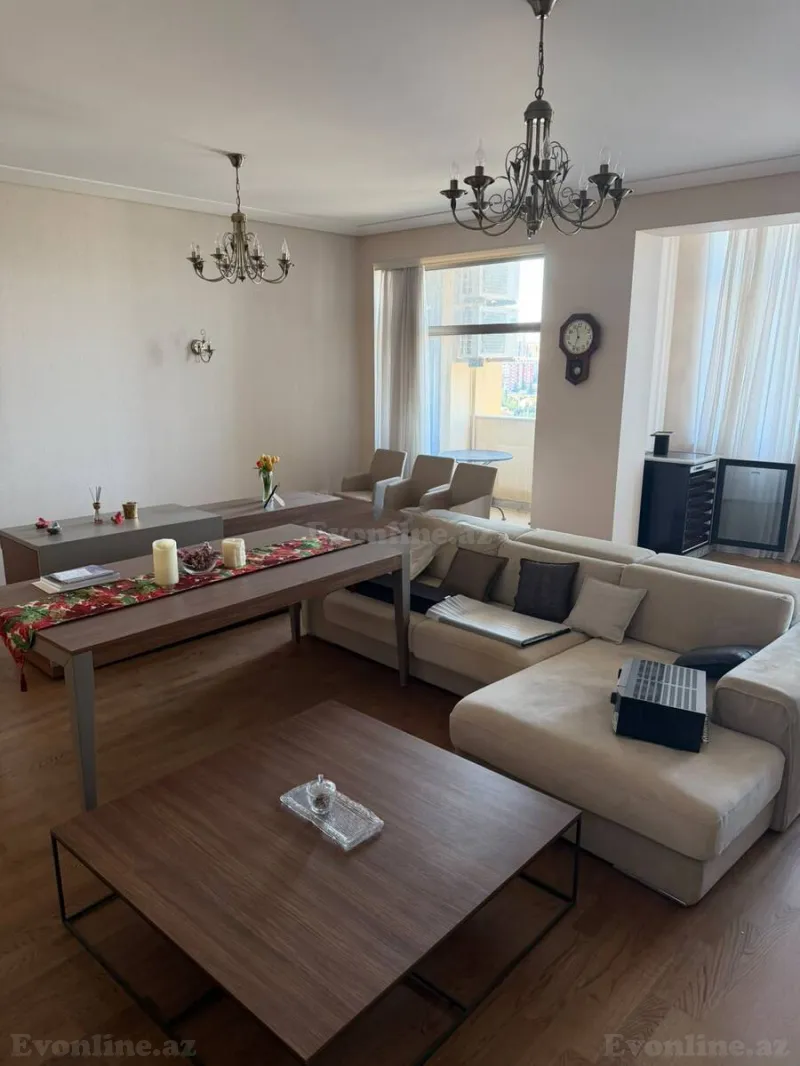 Satılır 4 otaqlı Mənzil Yeni tikili 220 m² Nizami m. - şəkil 2