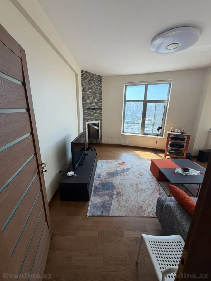 Satılır 4 otaqlı Mənzil Yeni tikili 220 m² Nizami m. - şəkil 5