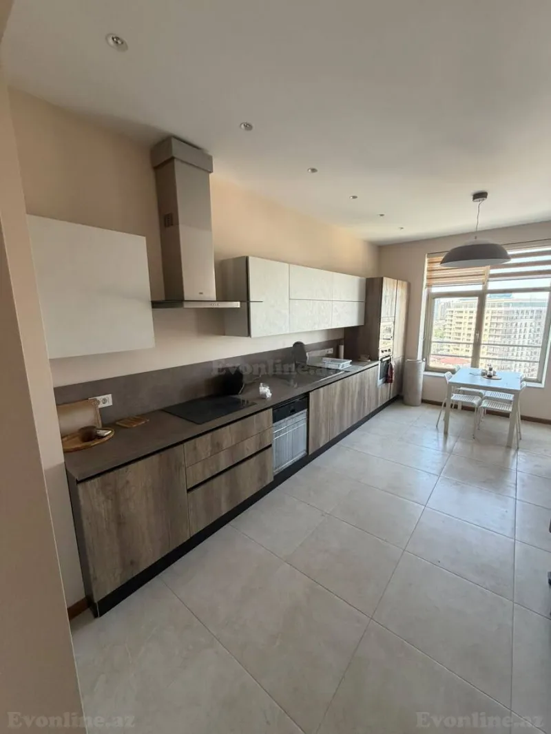 Satılır 4 otaqlı Mənzil Yeni tikili 220 m² Nizami m. - şəkil 11