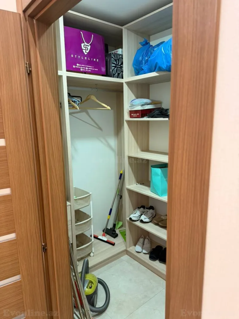 Satılır 4 otaqlı Mənzil Yeni tikili 220 m² Nizami m. - şəkil 16
