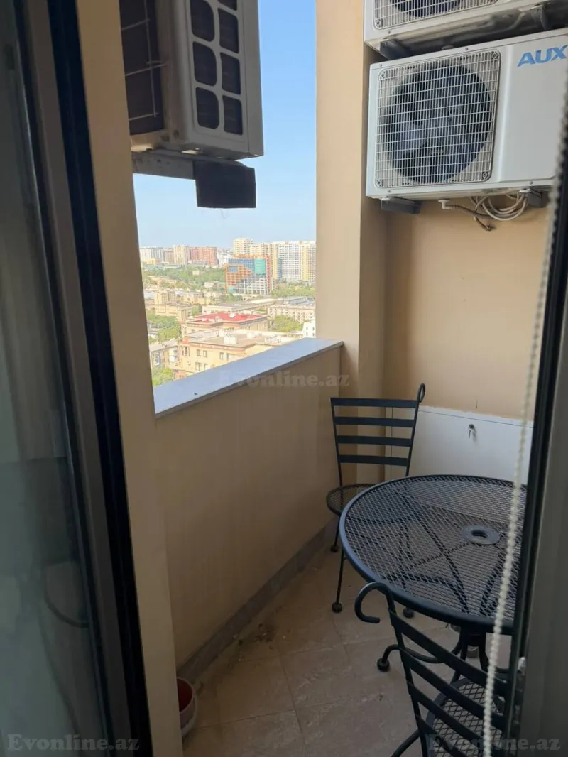 Satılır 4 otaqlı Mənzil Yeni tikili 220 m² Nizami m. - şəkil 17