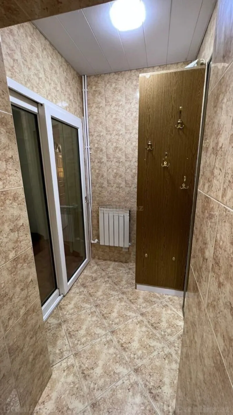 Kirayə verilir 2 otaqlı Mənzil Köhnə tikili 52 m² Səbail r. - şəkil 17