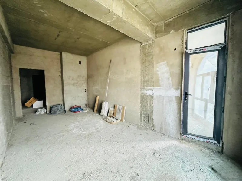 Satılır 3 otaqlı Mənzil Yeni tikili 168 m² 28 May m. - şəkil 3