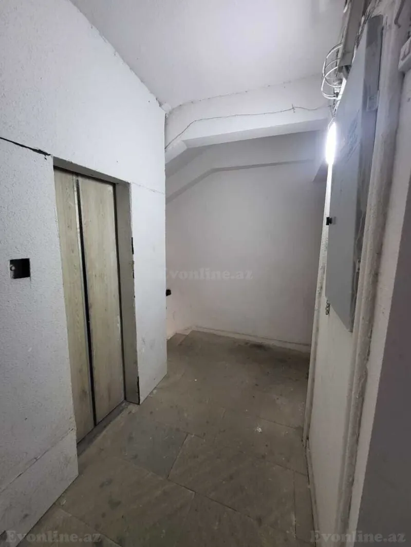 Satılır 1 otaqlı Mənzil Köhnə tikili 50 m² Gənclik m. - şəkil 11