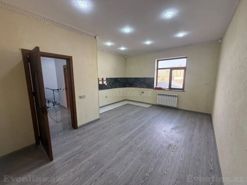 Satılır 5 otaqlı Həyət evi 254 m² Suraxanı r. - şəkil 5