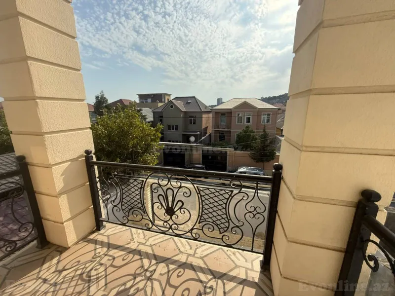 Satılır 5 otaqlı Həyət evi 254 m² Suraxanı r. - şəkil 14