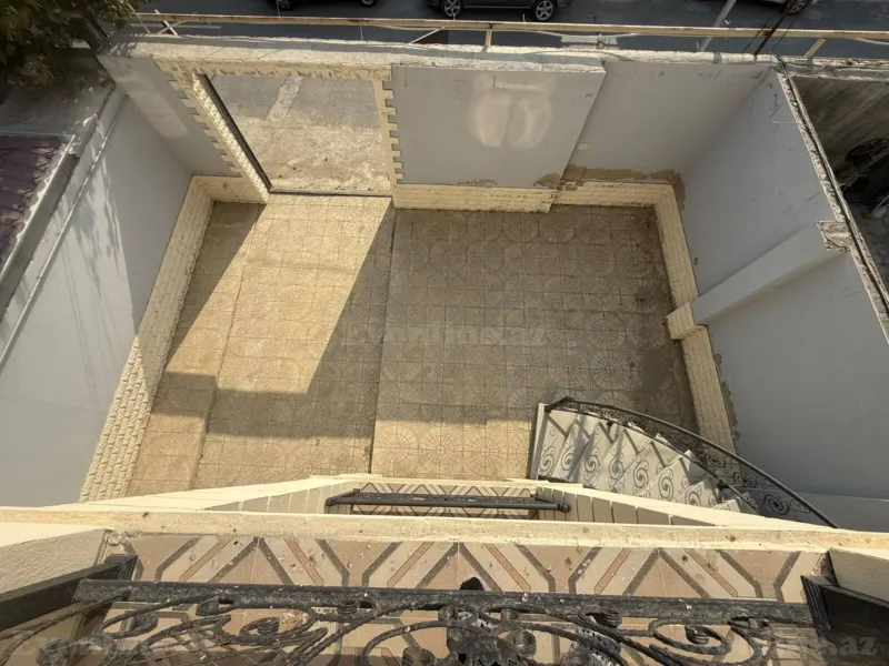 Satılır 5 otaqlı Həyət evi 254 m² Suraxanı r. - şəkil 26