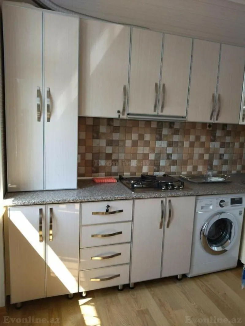 Kirayə verilir 1 otaqlı Mənzil Köhnə tikili 45 m² Elmlər Akademiyası m. - şəkil 4