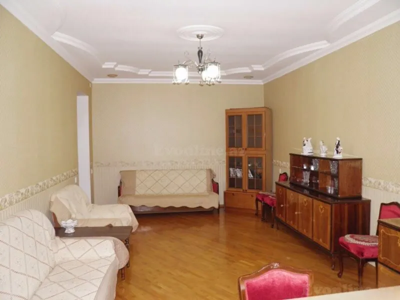 Kirayə verilir 2 otaqlı Mənzil Köhnə tikili 60 m² 28 May m. - şəkil 3