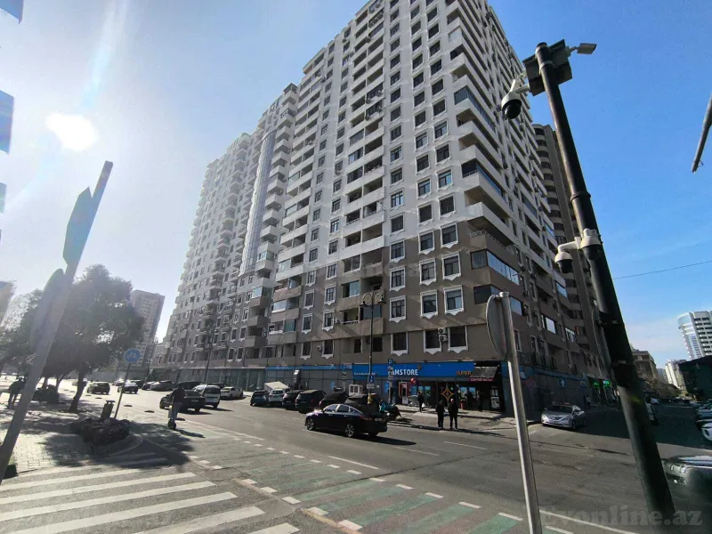 Satılır 3 otaqlı Mənzil Yeni tikili 96 m² Xətai r.